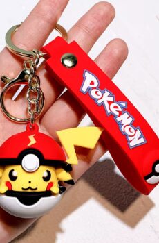 Pokemon Rubberen Sleutelhanger Pokeball Pikachu Inside